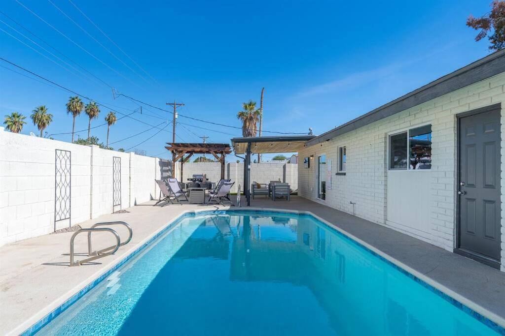 Cozy-Perfect Location-Private Pool-Heat Optional- Spring Training-Gcu Villa Phoenix Bagian luar foto