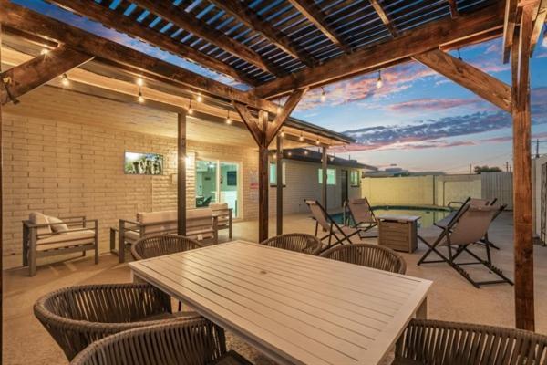 Cozy-Perfect Location-Private Pool-Heat Optional- Spring Training-Gcu Villa Phoenix Bagian luar foto